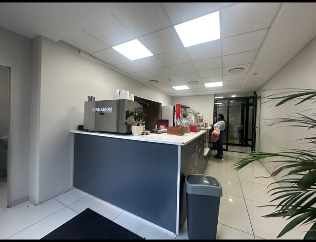 37M² RETAIL TO LET IN SANDTON CENTRAL